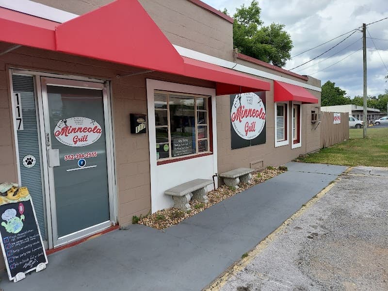 Minneola Grill - photo 1