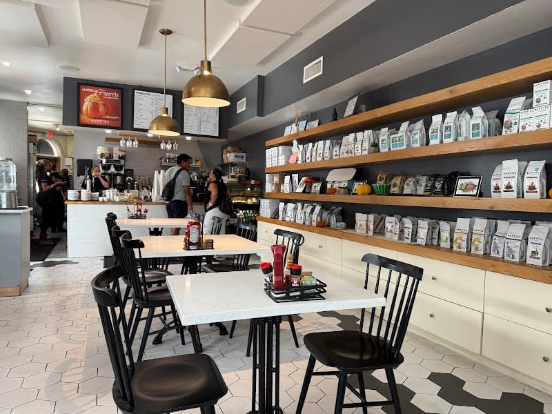 Barnie's Coffee & Tea Co. — A Local Spotlight in Winter Park, Orange County